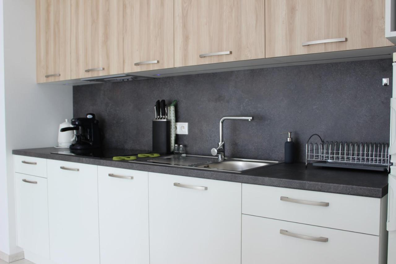 Leo Apartment Free Parking!!! Bratislava Exterior photo